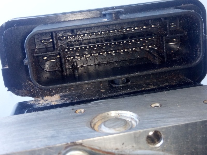 Recambio de abs para volkswagen crafter kasten referencia OEM IAM 2N0614517D 269870 