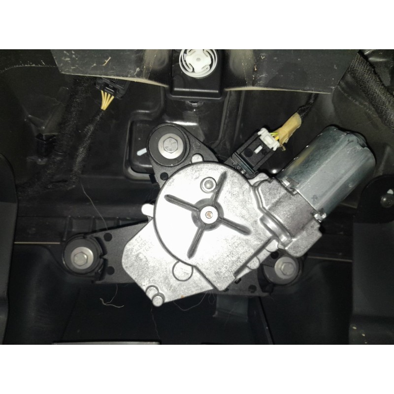 Recambio de motor limpia trasero para peugeot 3008 ii van gt 3008 gt referencia OEM IAM   