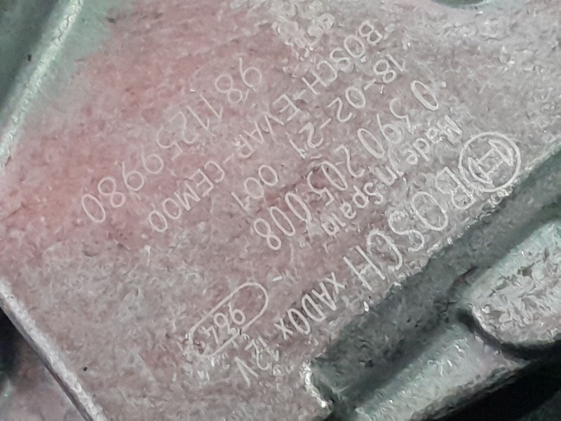 Recambio de motor limpia trasero para peugeot 3008 ii van gt 3008 gt referencia OEM IAM   