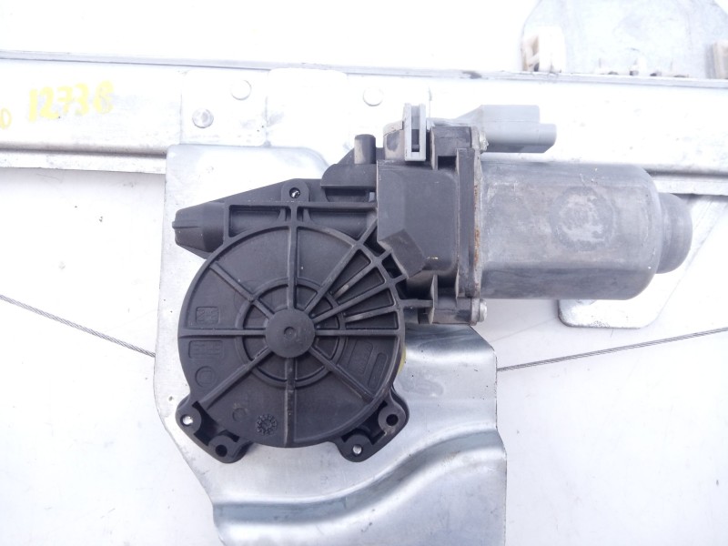 Recambio de elevalunas delantero derecho para peugeot partner kasten confort referencia OEM IAM 402104B  