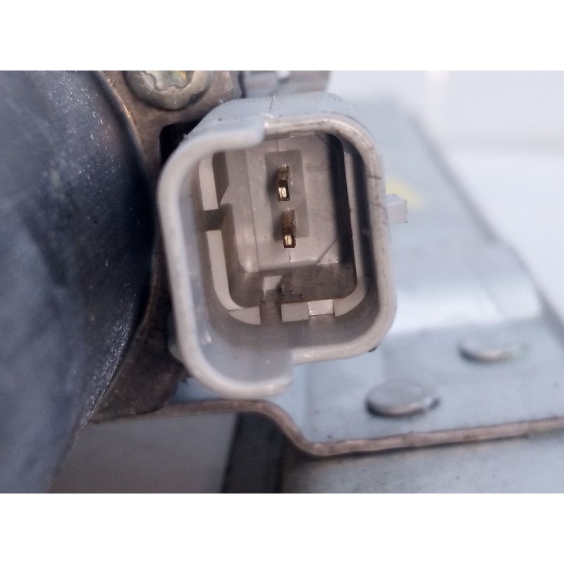 Recambio de elevalunas delantero derecho para peugeot partner kasten confort referencia OEM IAM 402104B  