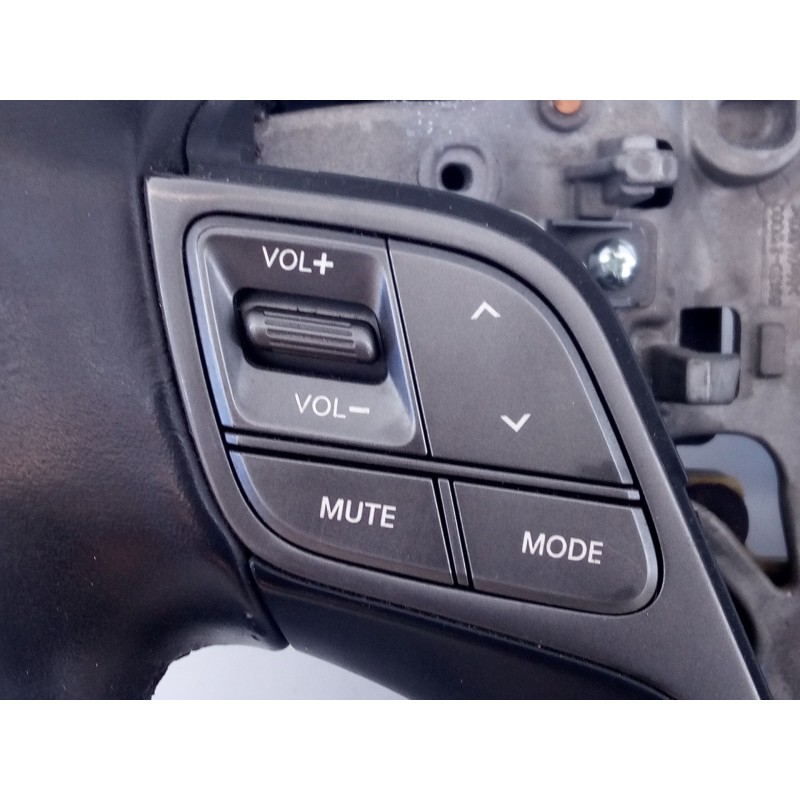 Recambio de volante para hyundai santa fe (dm) style 4wd referencia OEM IAM 561302W000  