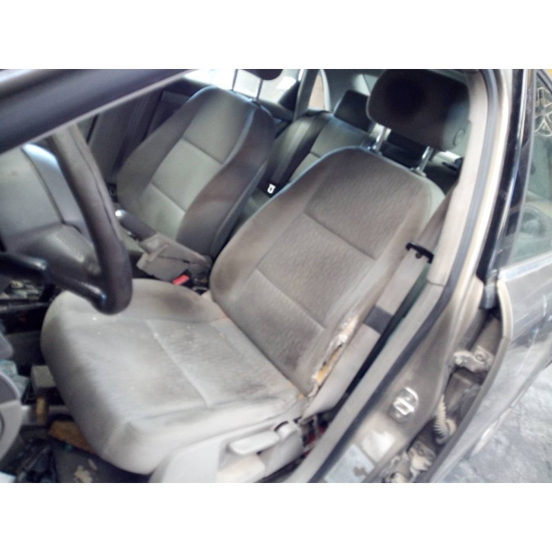 audi a4 berlina (8e) del año 2005