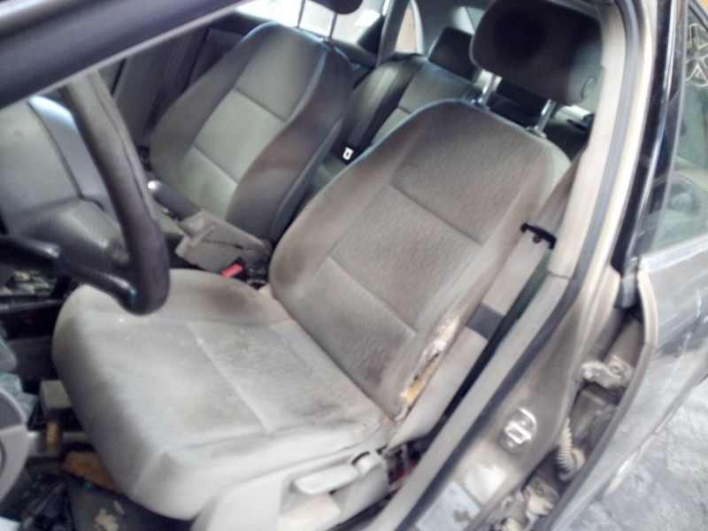 audi a4 berlina (8e) del año 2005