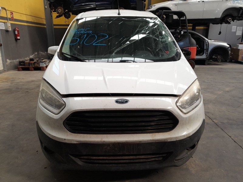 ford transit courier del año 2014