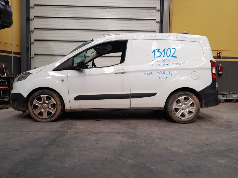 ford transit courier del año 2014