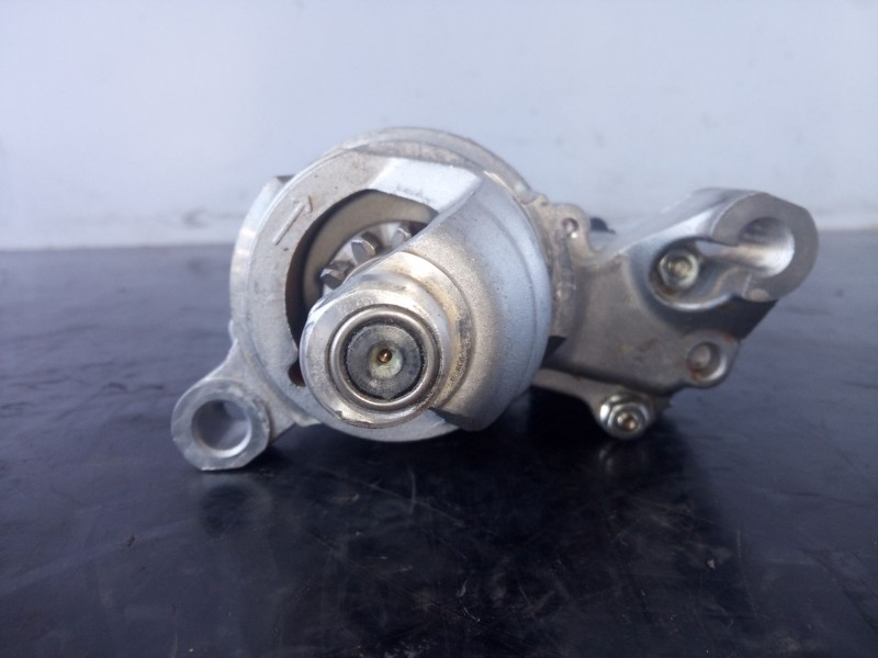 Recambio de motor arranque para volkswagen touareg r-line 4 motion referencia OEM IAM   
