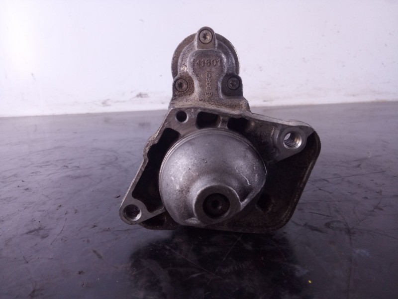 Recambio de motor arranque para renault kadjar limited referencia OEM IAM 233004868R  