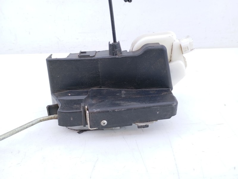 Recambio de cerradura puerta delantera derecha para mitsubishi montero (v80/v90) 3.2 di-d intense (3-ptas.) referencia OEM IAM  