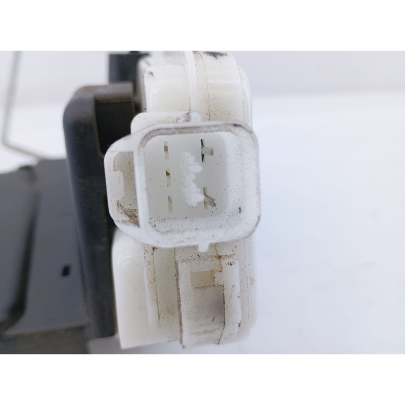 Recambio de cerradura puerta delantera derecha para mitsubishi montero (v80/v90) 3.2 di-d intense (3-ptas.) referencia OEM IAM  