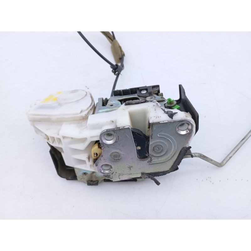 Recambio de cerradura puerta delantera derecha para mitsubishi montero (v80/v90) 3.2 di-d intense (3-ptas.) referencia OEM IAM  