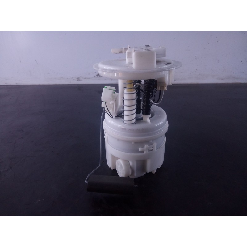 Recambio de aforador para dacia sandero ambiance referencia OEM IAM 172022377R 0974652990001 