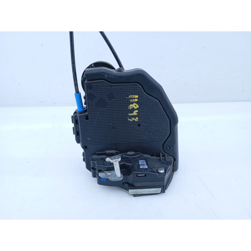 Recambio de cerradura puerta trasera izquierda para toyota auris hybrid advance referencia OEM IAM   