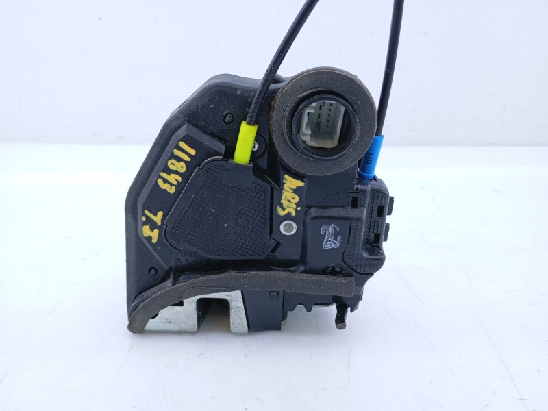 Recambio de cerradura puerta trasera izquierda para toyota auris hybrid advance referencia OEM IAM   