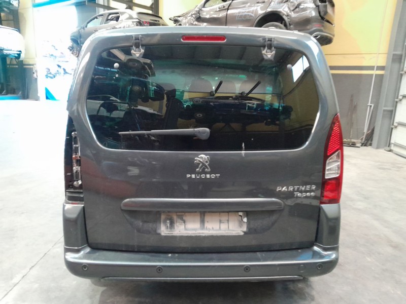 peugeot partner del año 2014