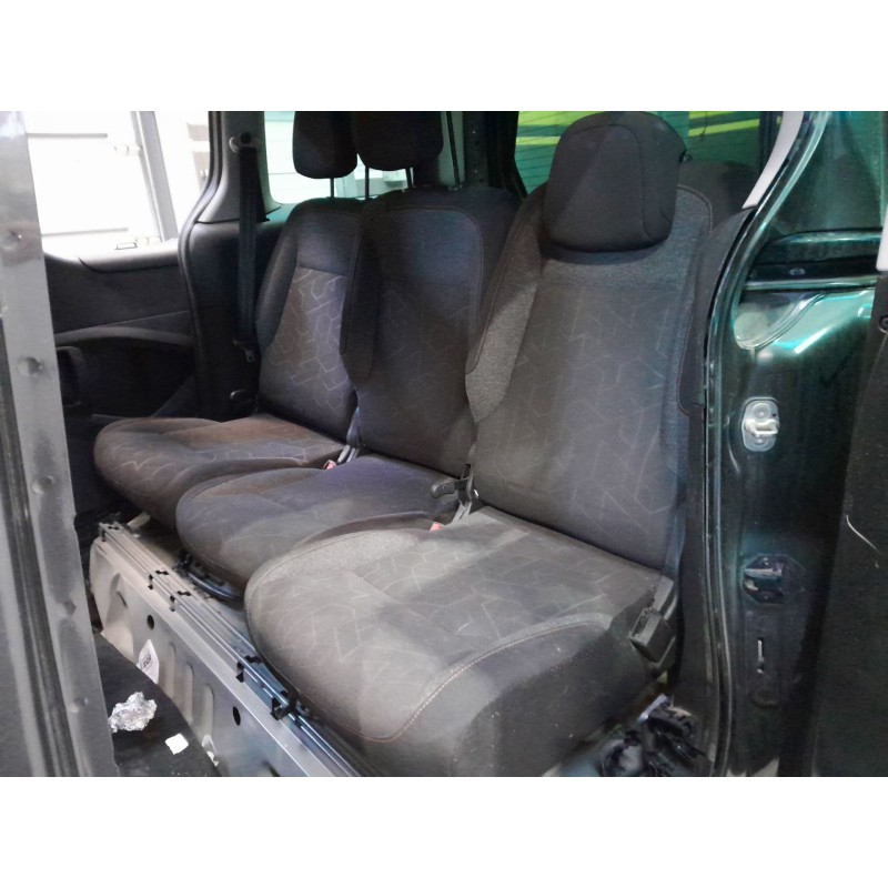 peugeot partner del año 2014