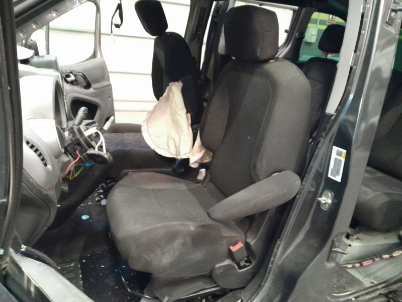 peugeot partner del año 2014