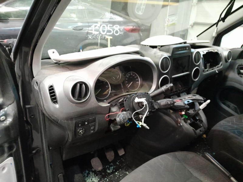 peugeot partner del año 2014