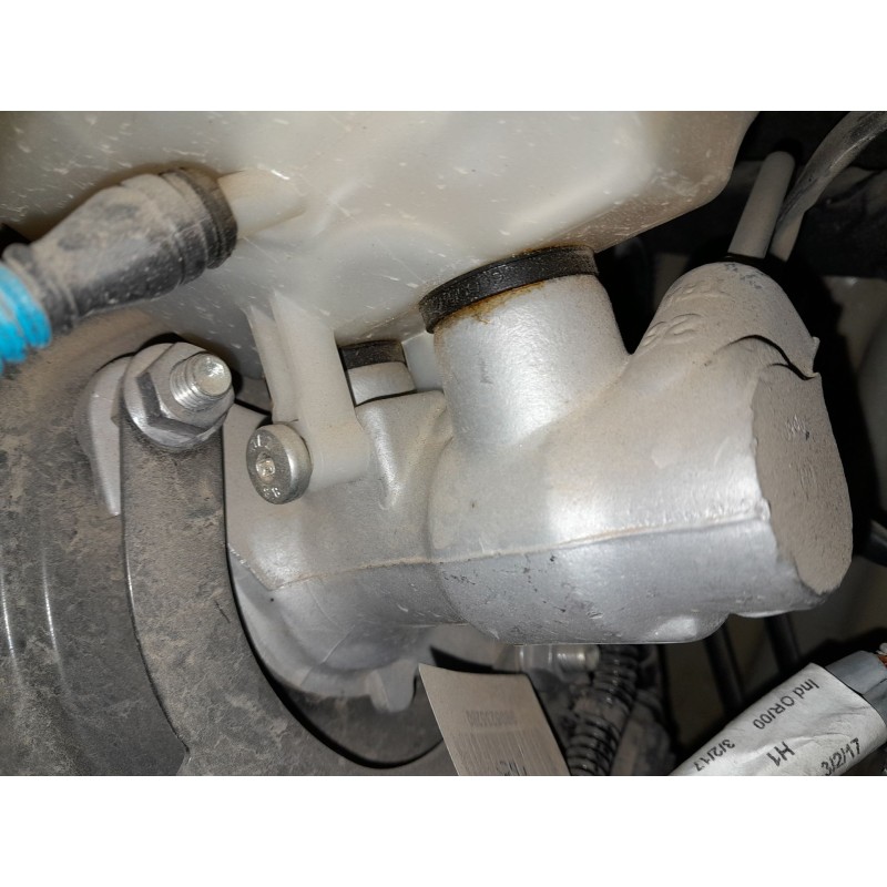 Recambio de bomba freno para peugeot partner tepee 1.6 bluehdi 100 referencia OEM IAM   