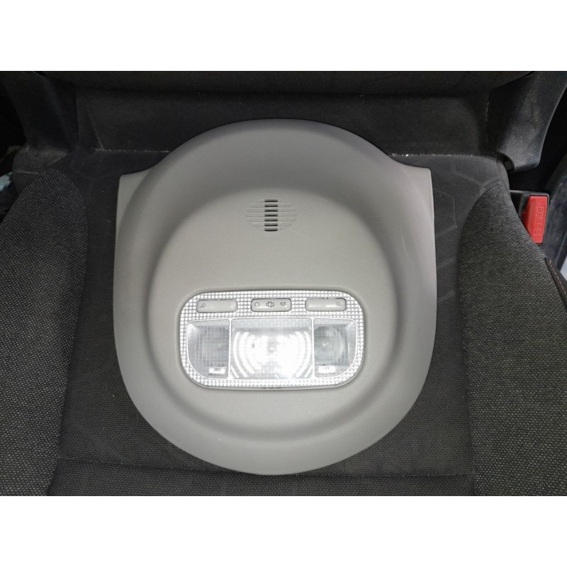 Recambio de luz interior para peugeot partner tepee 1.6 bluehdi 100 referencia OEM IAM   