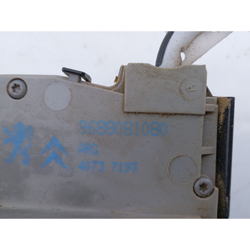 Recambio de cerradura puerta trasera izquierda para peugeot 2008 (--.2013) allure referencia OEM IAM 9688081080  