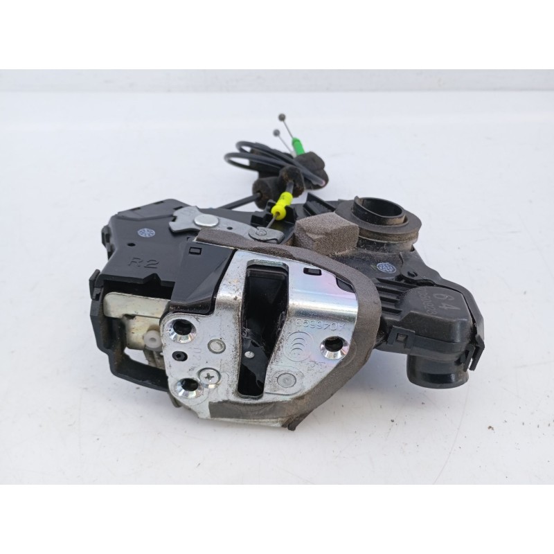 Recambio de cerradura puerta delantera derecha para toyota land cruiser (j12) 3.0 d4-d vx referencia OEM IAM   