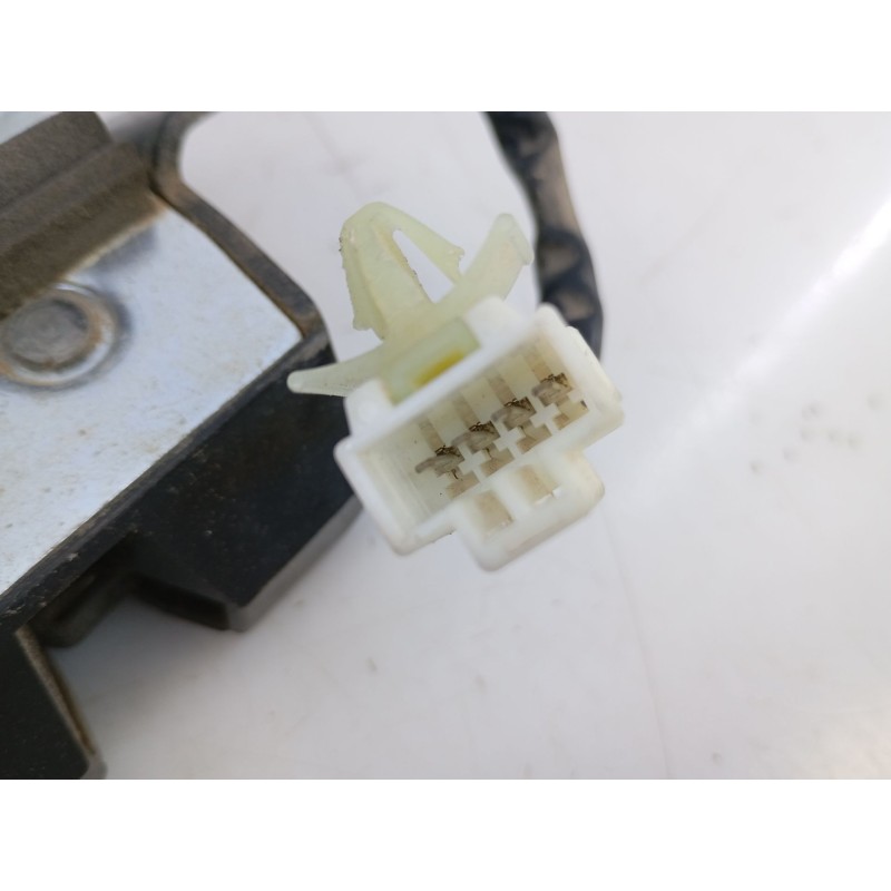 Recambio de cerradura maletero / porton para kia rio concept referencia OEM IAM   