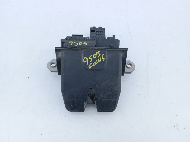 Recambio de cerradura maletero / porton para ford focus lim. business referencia OEM IAM 334515 8M51R442866DC 