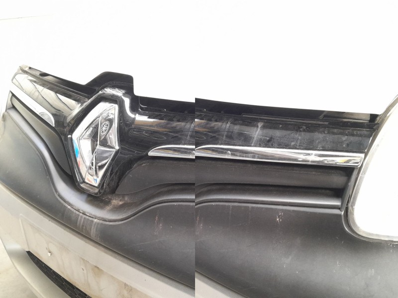 Recambio de rejilla delantera para renault kangoo expression referencia OEM IAM   
