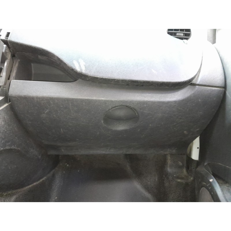 Recambio de guantera para renault kangoo expression referencia OEM IAM   