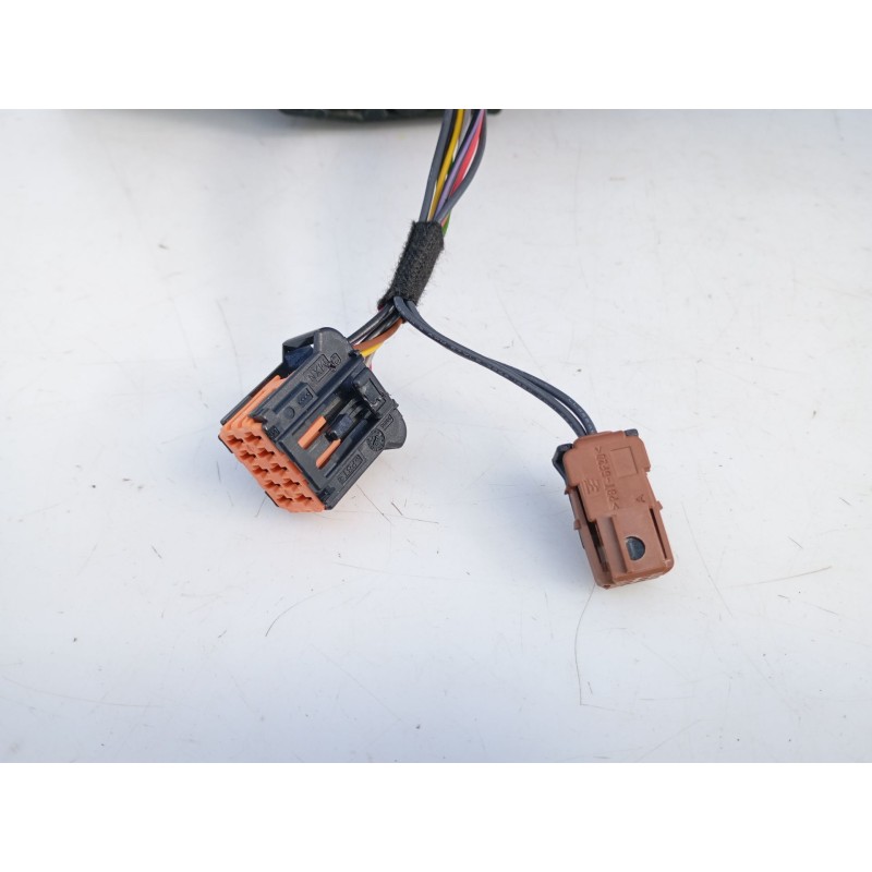 Recambio de retrovisor derecho electrico para peugeot 308 active referencia OEM IAM   