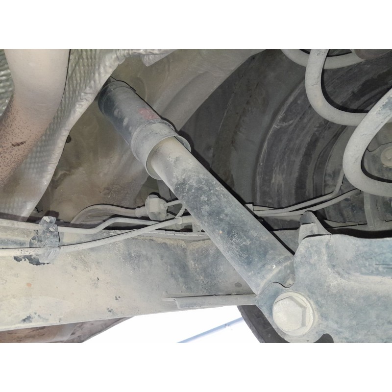 Recambio de amortiguador trasero derecho para renault kangoo expression referencia OEM IAM   