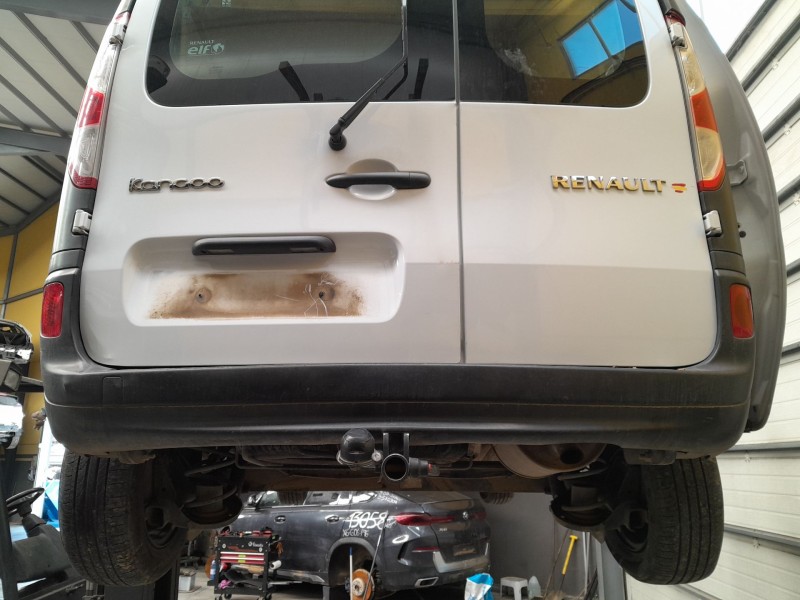 Recambio de paragolpes trasero para renault kangoo expression referencia OEM IAM   