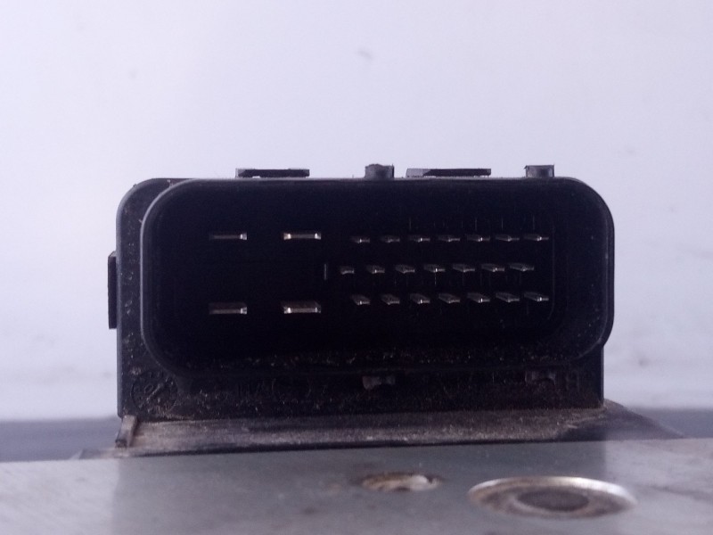 Recambio de abs para suzuki grand vitara 5 puertas sq (ft) 2.7 v6 xl7 referencia OEM IAM 4020958109 A3044001154 