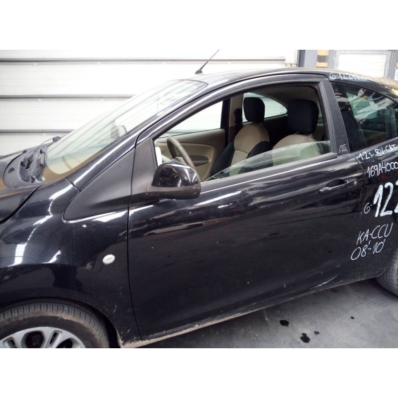 Recambio de puerta delantera izquierda para ford ka (ccu) titanium referencia OEM IAM   