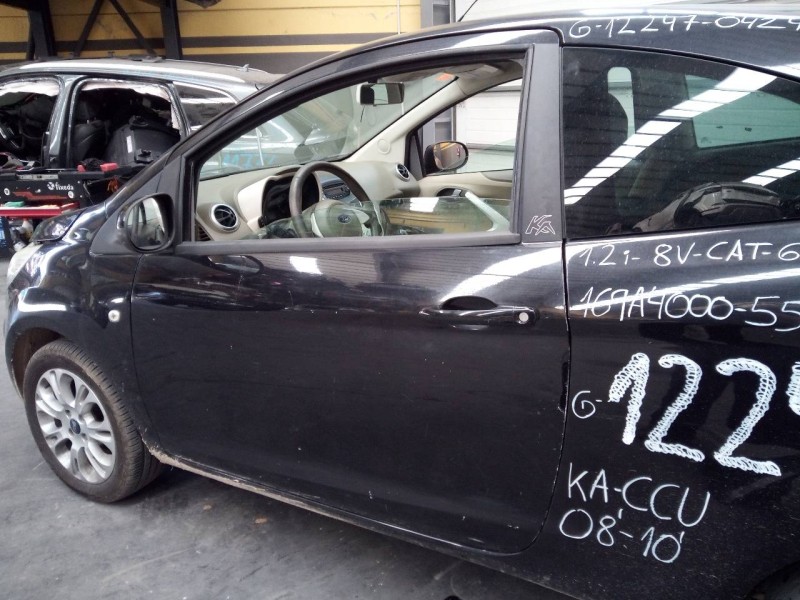 Recambio de puerta delantera izquierda para ford ka (ccu) titanium referencia OEM IAM   