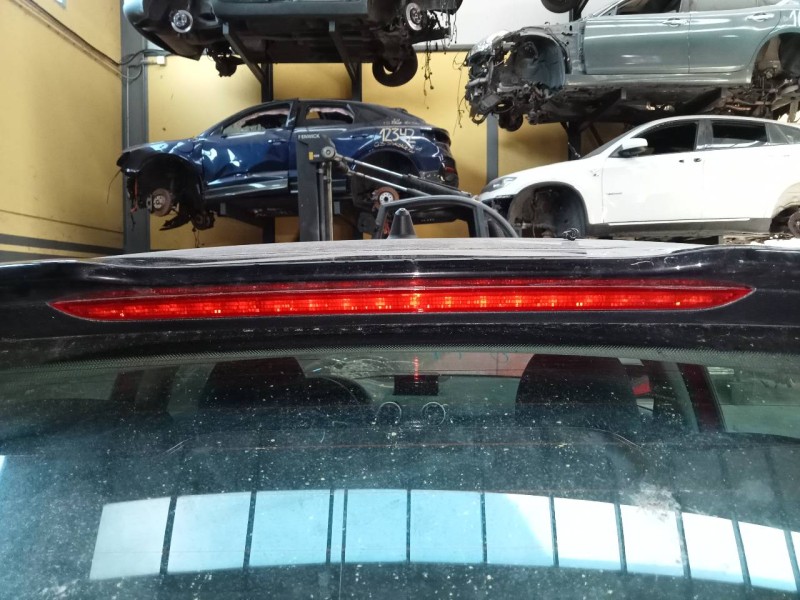 Recambio de luz central de freno para audi a1 sportback (8xf) attracted referencia OEM IAM 0FA1800561 8V0945097B16S E1-B6-54-1