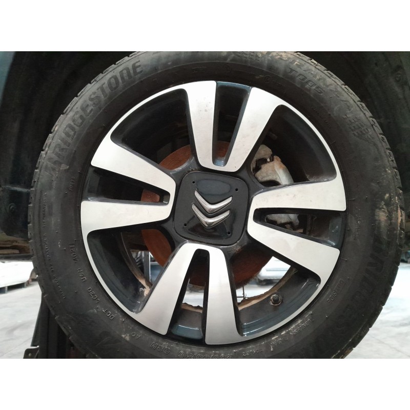 Recambio de llanta para citroen c3 c3 aircross pure tech130 referencia OEM IAM 205/60/16  
