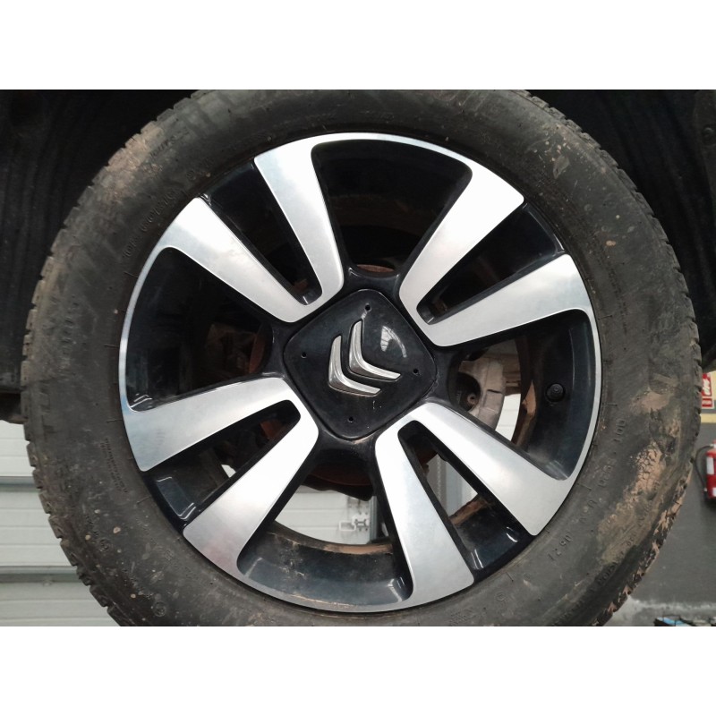 Recambio de llanta para citroen c3 c3 aircross pure tech130 referencia OEM IAM 205/60/16  