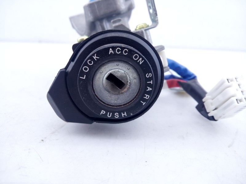 Recambio de antirrobo para hyundai i30 cw cw go referencia OEM IAM   