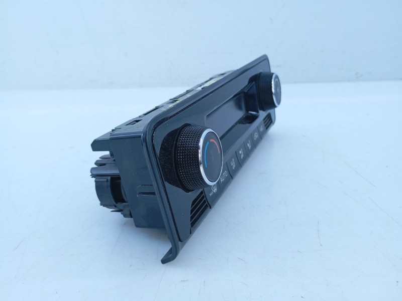 Recambio de mando climatizador para skoda fabia combi familiar comfort referencia OEM IAM   