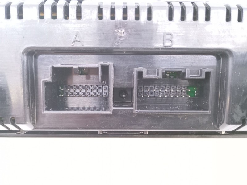 Recambio de mando climatizador para skoda fabia combi familiar comfort referencia OEM IAM   