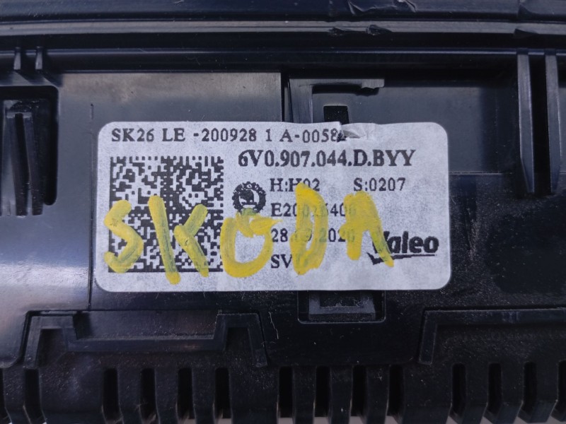 Recambio de mando climatizador para skoda fabia combi familiar comfort referencia OEM IAM   
