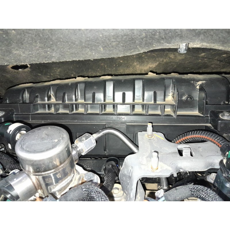 Recambio de filtro aire para citroen c3 c3 aircross pure tech130 referencia OEM IAM   