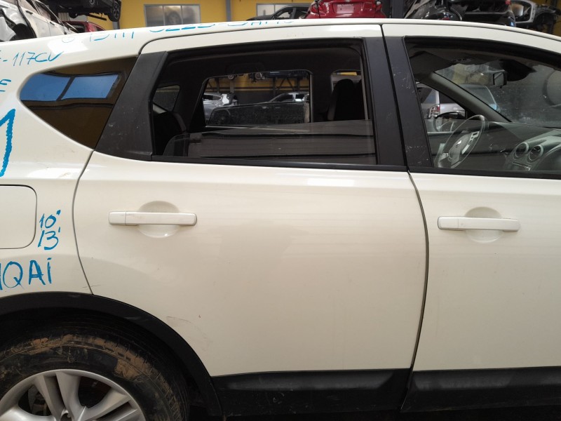Recambio de puerta delantera derecha para nissan qashqai qashqai j10 referencia OEM IAM   