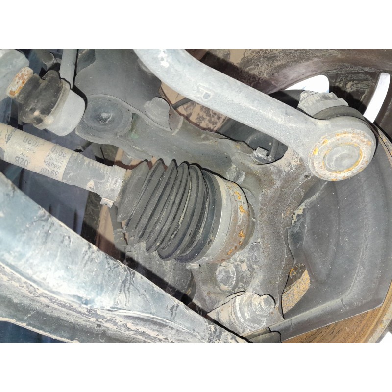 Recambio de mangueta delantera derecha para nissan qashqai qashqai j10 referencia OEM IAM   