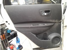 GUARNECIDO PUERTA TRASERA IZQUIERDA 