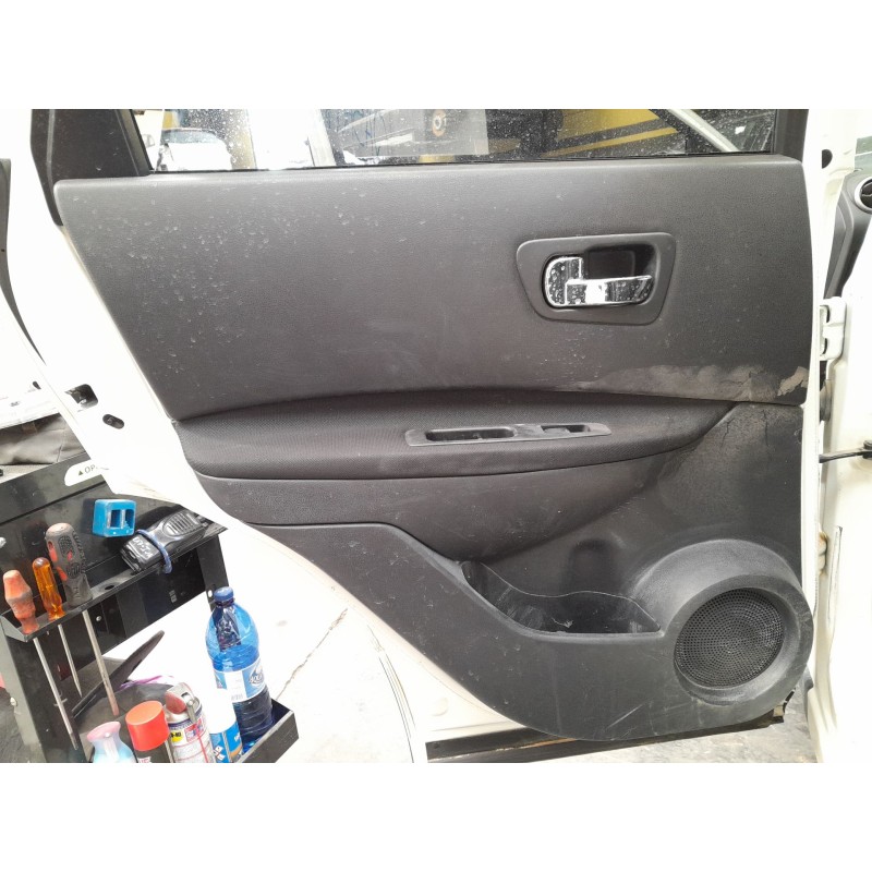 Recambio de guarnecido puerta trasera izquierda para nissan qashqai qashqai j10 referencia OEM IAM   