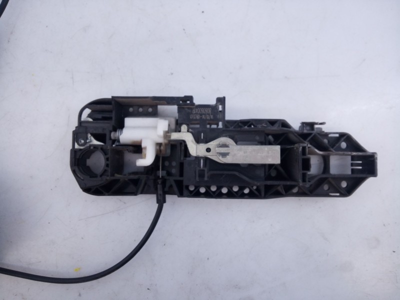 Recambio de cerradura puerta delantera derecha para renault megane iii berlina 5 p limited referencia OEM IAM   