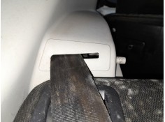 CINTURON SEGURIDAD TRASERO DERECHO 